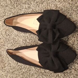 Bow flats size 7